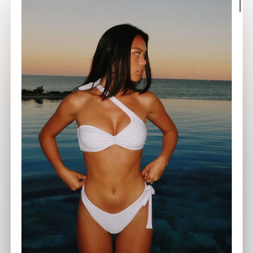 Dippin' Daisy's White Sparkly Bikini Set size S